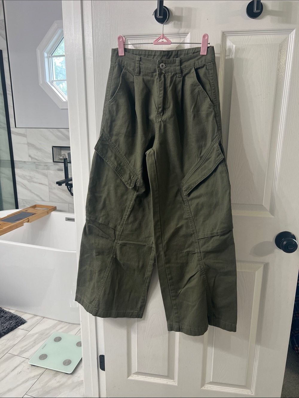 DAZY Olive Green Barrel Wide Leg Cargo Pants S 100% Cotton